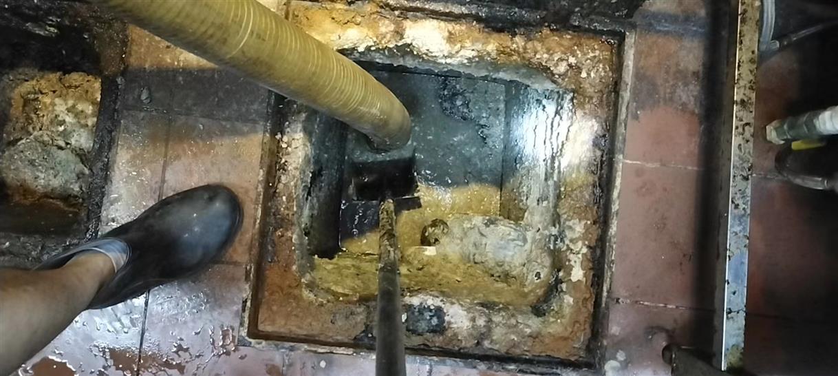 丹阳化油池清理-污水池清掏