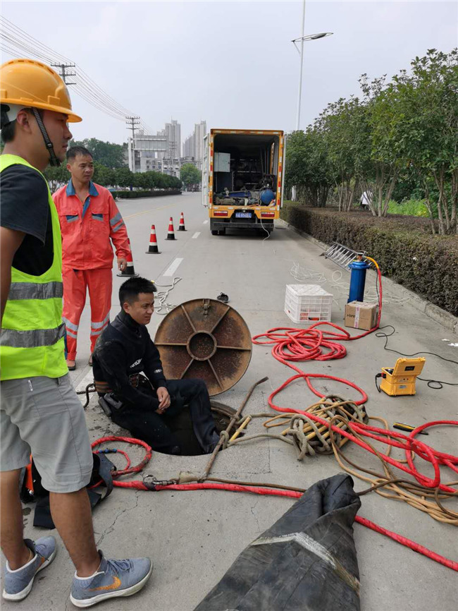 丹阳翻衬法管道修复技术主要工序